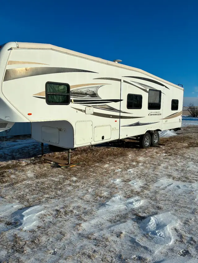 Crossroads cruiser camper in Travel Trailers & Campers in Regina - Image 3