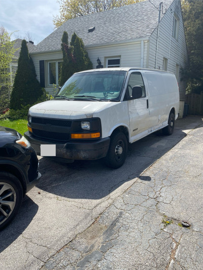 2004 chevy express 2500