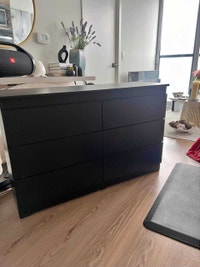 Classic Wooden Dresser – Strong, Stylish & Long Lasting Markham / York Region Toronto (GTA) Preview