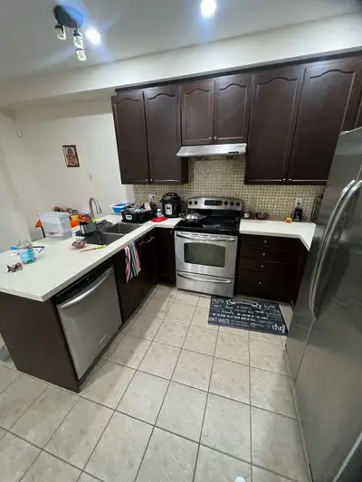 Room for Rent for family or girls . 4 bedroom house 2 were rented . 2 more rooms available with sepa...