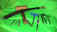 Assortment of tools (12 pcs)