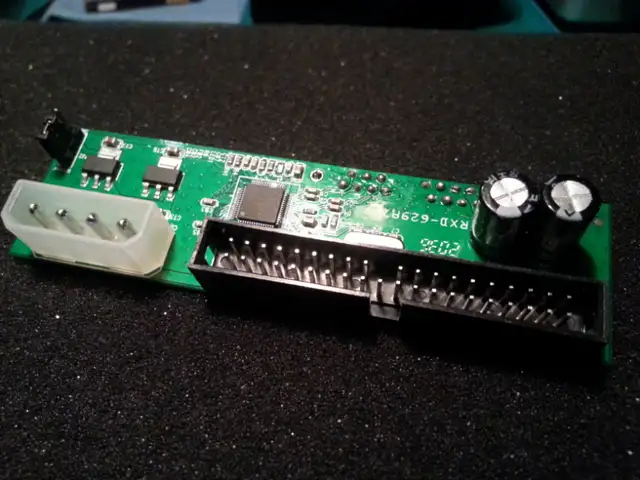 IDE to Sata Adapter in Cables & Connectors in Cambridge - Image 2