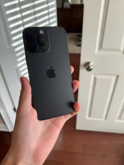  iPhone 16 Pro Max 256GB, View more