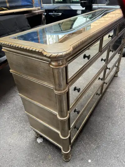 Hooker Furniture Mirrored Dresser –Luxury Bedroom Chest – 9 Draw, View more