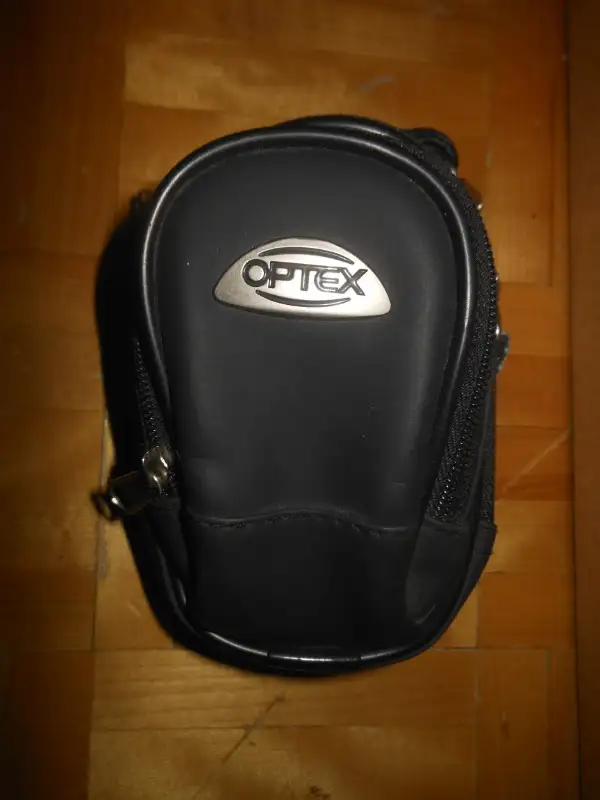 Photo camera cases in Cameras & Camcorders in City of Montréal - Image 10