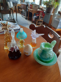 VINTAGE AVON GLASS 12 PERFUME BOTTLES