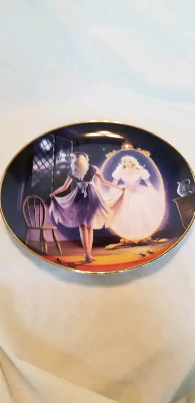 Disney's Cinderella Collector Plate, View more