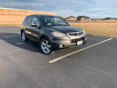 2009 Acura RDX AWD ( HONDA ) , 182,000 kms driven, reliable car, mechanically sound. No light on the...