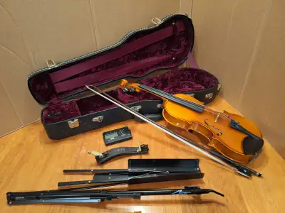Excellent Student Violin - Czech-made, with all the extras, View more