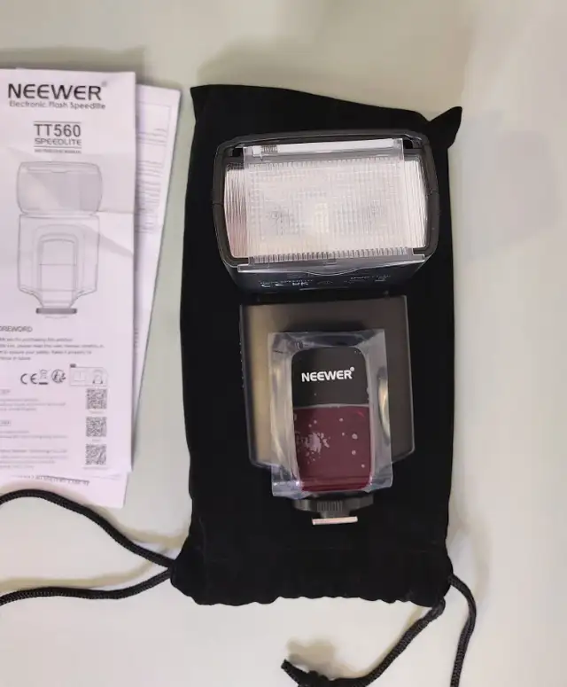NEEWER TT560 Flash Speedlight with M/S1/S2 Mode, Universal fit62864744351617122