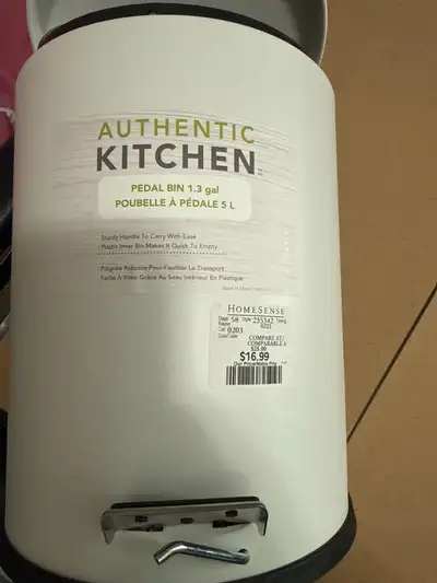 Kitchen garbage cans - brand new