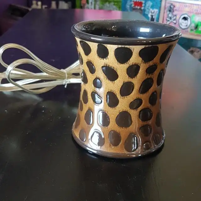 Candles, Warmers and More in Home Décor & Accents in Saskatoon - Image 4