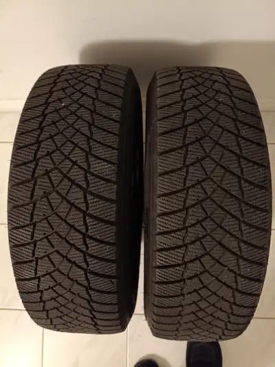 Two (2) in like new condition Motomaster tires manufactured by Hankook for Canadian Tires. I used th...