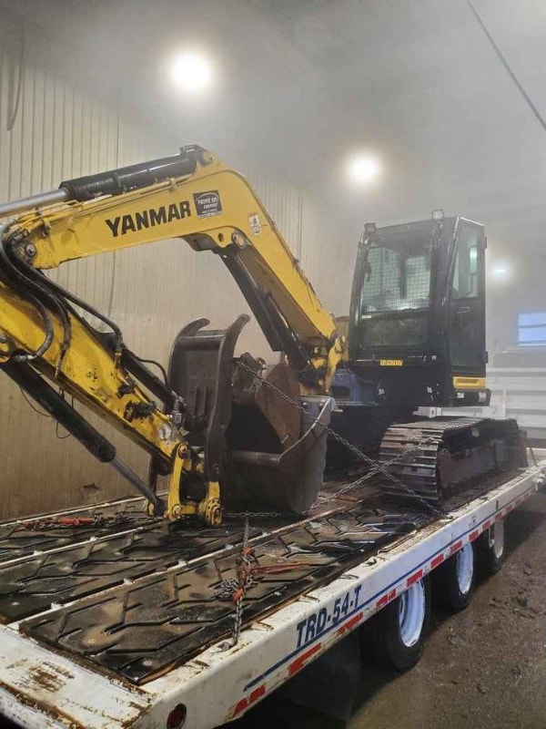 2017 Yanmar SV100 10 ton excavator Heavy Equipment Kelowna Kijiji