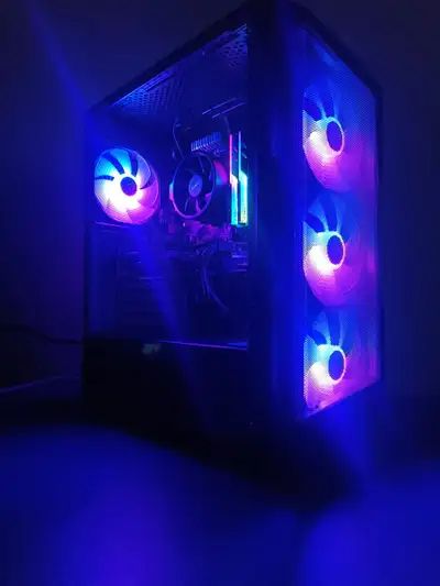 Gaming PC / Ordinateur PC de jeux - RTX 3060 + Ryzen 5 5500, View more