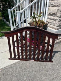 FREE Crib Headboard