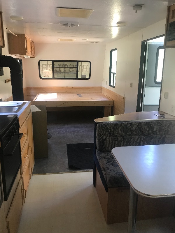 Travelaire Rustler 26ft. Winterized trailer Travel Trailers & Campers