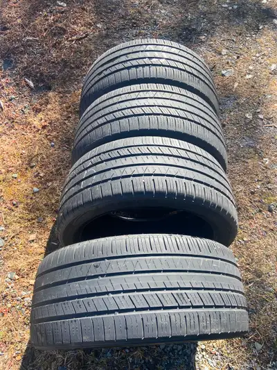 Sailun Tires No issues Sold vehicle they were on