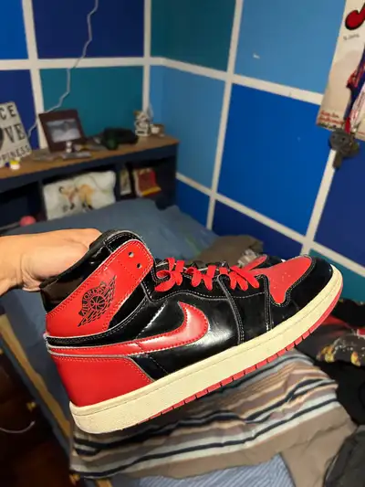 Jordan 1 retro patent bred size 11, View more
