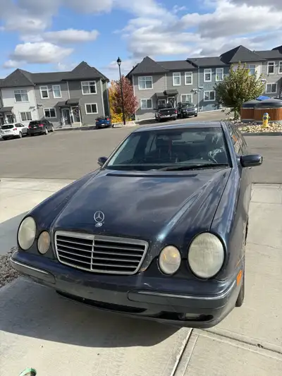 231xxx km Studded Winter Tires Active status Lady driven the last 24 years Body’s not pretty but has...