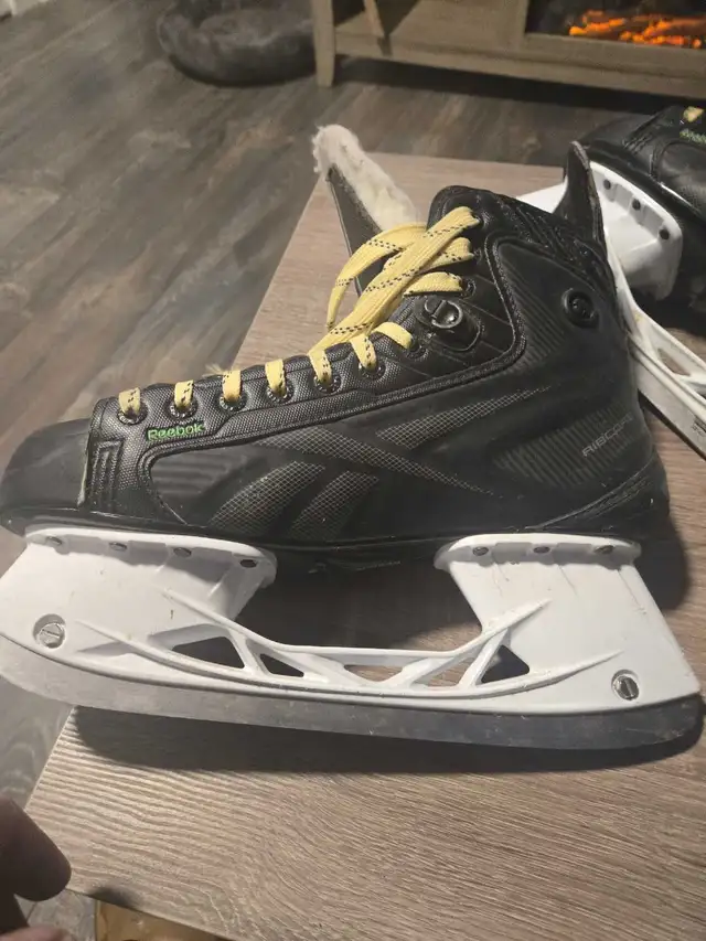 reebok mens skates in Skates & Blades in Belleville - Image 3