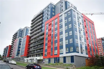 2B1B Apartment 258A Sunview Street UW