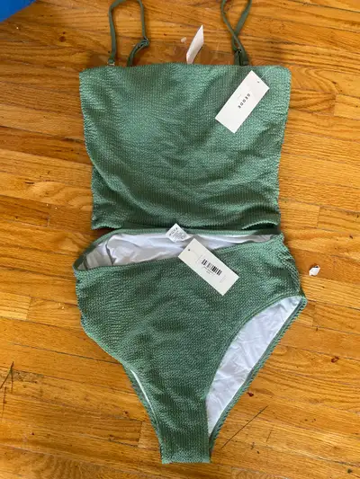 GEDOE Bikini, View more