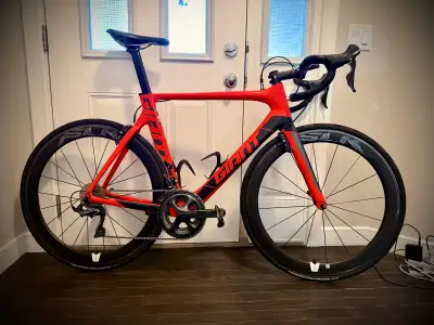 Giant Propel Adv Pro 1 Aero Road Bicycle Size M/L w/Powermeter, View more