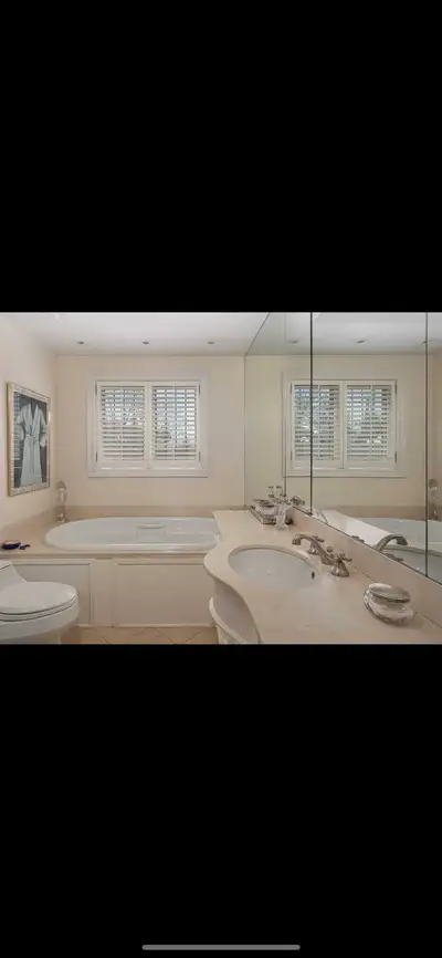Rent a  Fully Furnished room in Forest Hill area