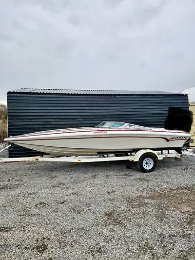 All reasonable all cash offers will be considered. Selling boat and trailer including all rigging in...