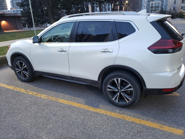 2021 Nissan rogue highest trim SL(SV tech package) for sale in Cars & Trucks in City of Toronto - Image 3