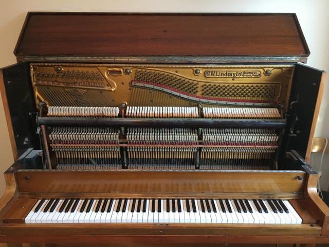 Piano droit acoustique dans Pianos et claviers  à Longueuil/Rive Sud - Image 2