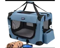 Portable collapsible crate / carrier for dogs