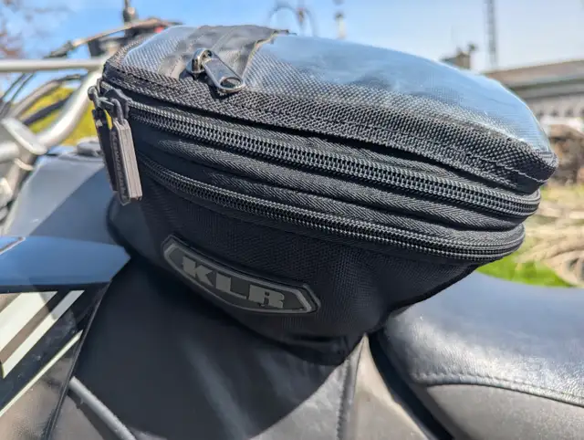 2011 Kawasaki KLR650, many extras in Touring in Ottawa - Image 6