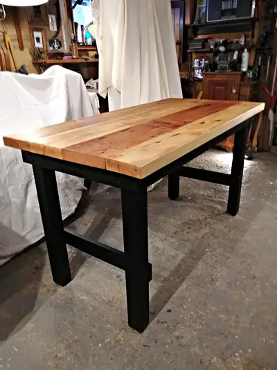 ***LIQUIDATION***Table, Îlot de cuisine, table de travail, établ, View more