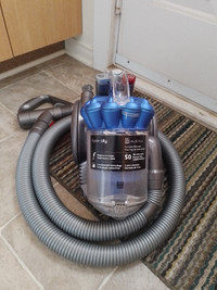 Dyson aspirateur