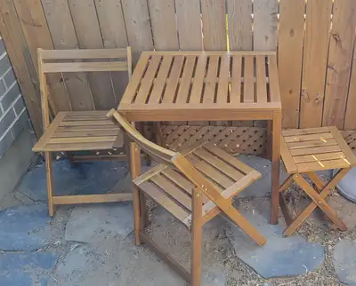 Table et chaises de terrasse, View more