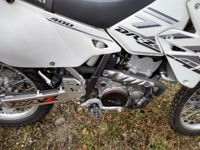 Like New DRZ400 in Dirt Bikes & Motocross in Grande Prairie - Image 2