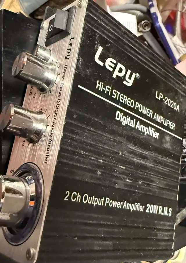 Lepai LP-2020A Amplifier in Stereo Systems & Home Theatre in Mississauga / Peel Region - Image 4