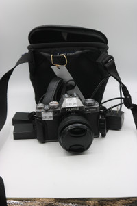 Fujifilm X-T100 Camera w/ 3 batteries, charger & Lens (#38531)