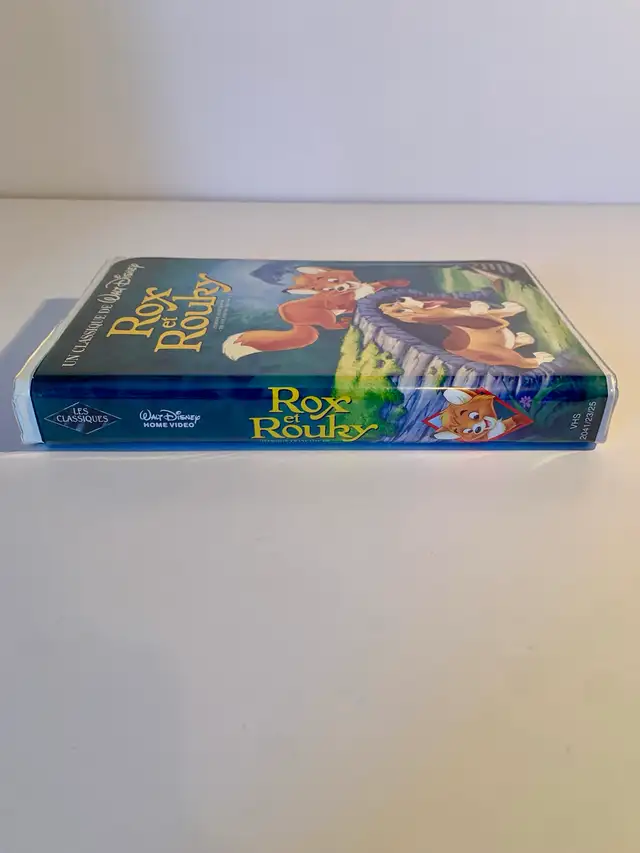 Disney VHS Tapes in CDs, DVDs & Blu-ray in West Island - Image 10