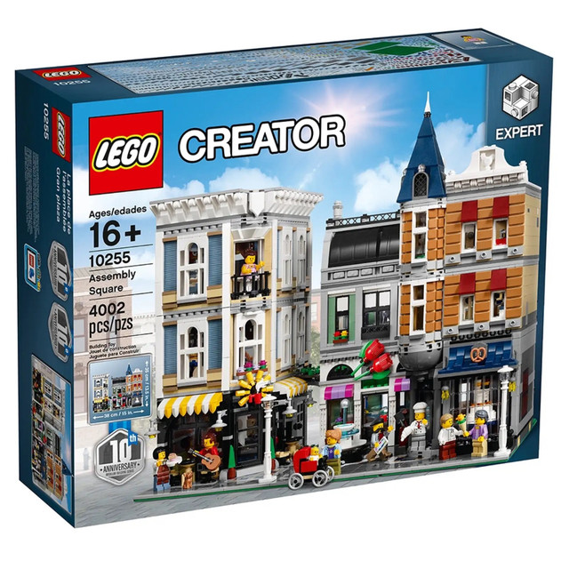 LEGO CREATOR EXPERT 10255 ASSEMBLY SQUARE NEW FACTORY SEALED BOX in Toys & Games in Edmonton