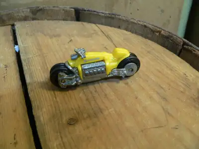 plusieurs auto vintage de collection a différent prix photo 1 Dodge tomahawk # 6798.24 hotwheel 10$...