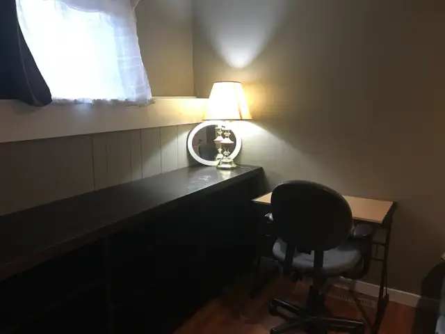 one of semi upstairs bedroom for rent-close to UR in Room Rentals & Roommates in Regina - Image 3