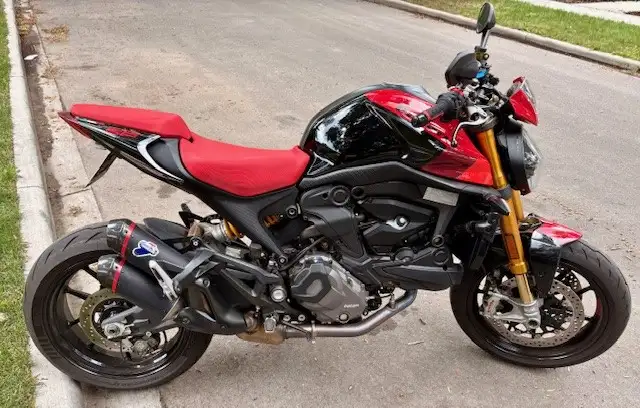Ducati Monster SP – Red – 2,000 km in Sport Touring in Edmonton - Image 3