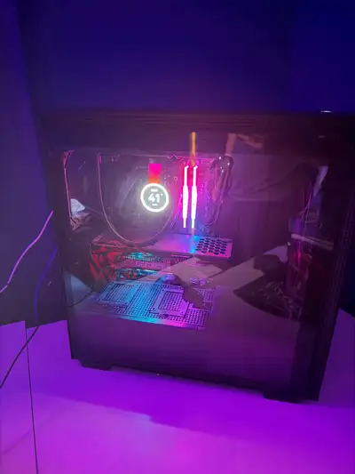 Custom Gaming PC – RTX 3090 / i9-10900K / 36GB RAM, View more