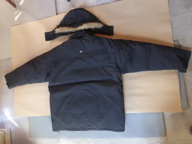 GOTCHA GLACIER 3- in- 1 Down/Feathers Men’s Winter Jacket. in Men's in Calgary - Image 3