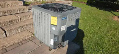 Thermopompe Goodman/Amana modèle ASZ130601AA Heat pump, View more