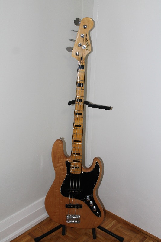 Squire Jazz Bass by Fender Guitars City of Toronto Kijiji