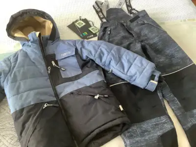 Habit de neige enfant 7 ans, View more